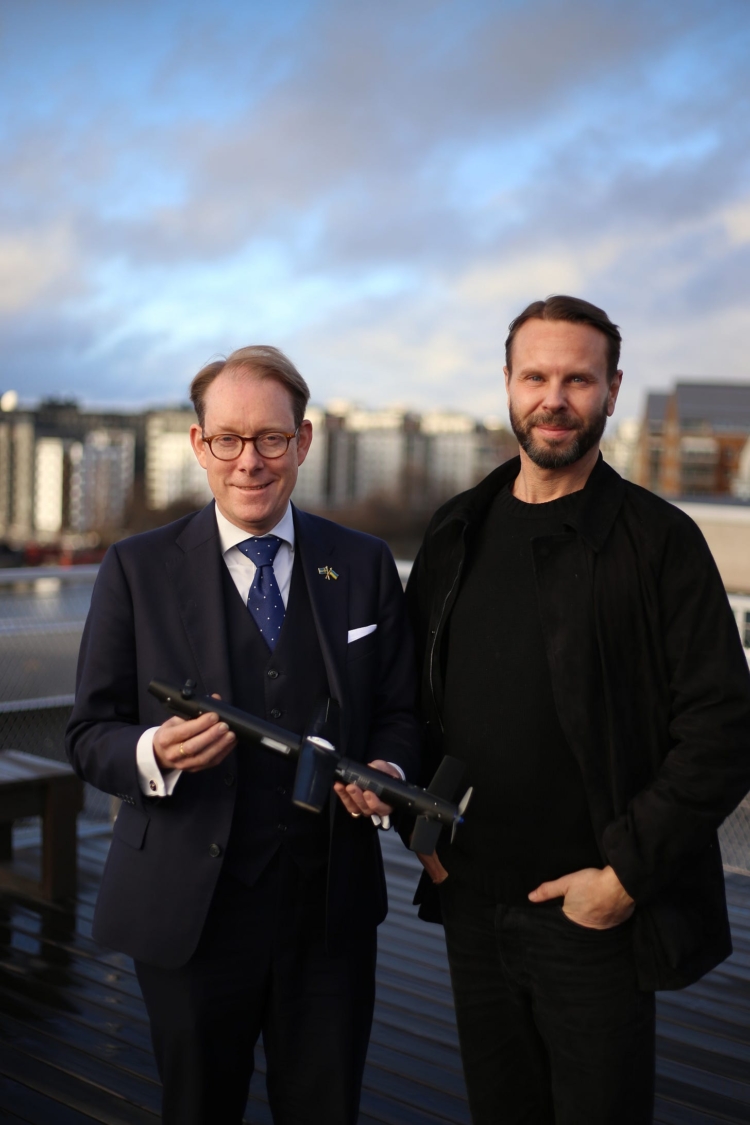 Tobias Billström, left, with NAD CEO Karl Rosander (credit: NAD)