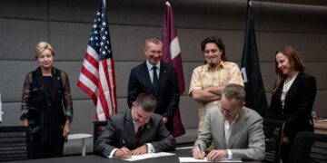 Latvian President Edgars Rinkēvičs meets Anduril co-founder Palmer Luckey during the ORIGIN-Anduril MoU signing in Los Angeles. (September 24, 2026)