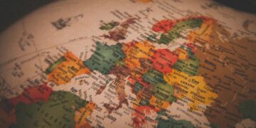white red and green map